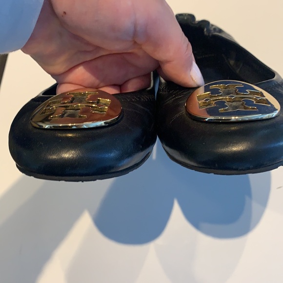 Tory Burch Leather Flats - Black with Gold Emblem - Picture 6 of 7